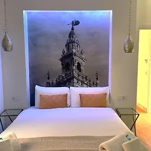 Deluxe Artemisa Sevilla