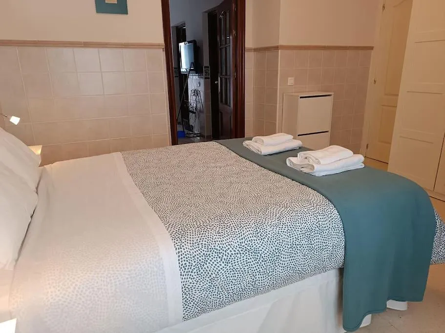 Tipico Y Pintoresco Patio De Vecinos, Con Encanto Sevilla Apartamento