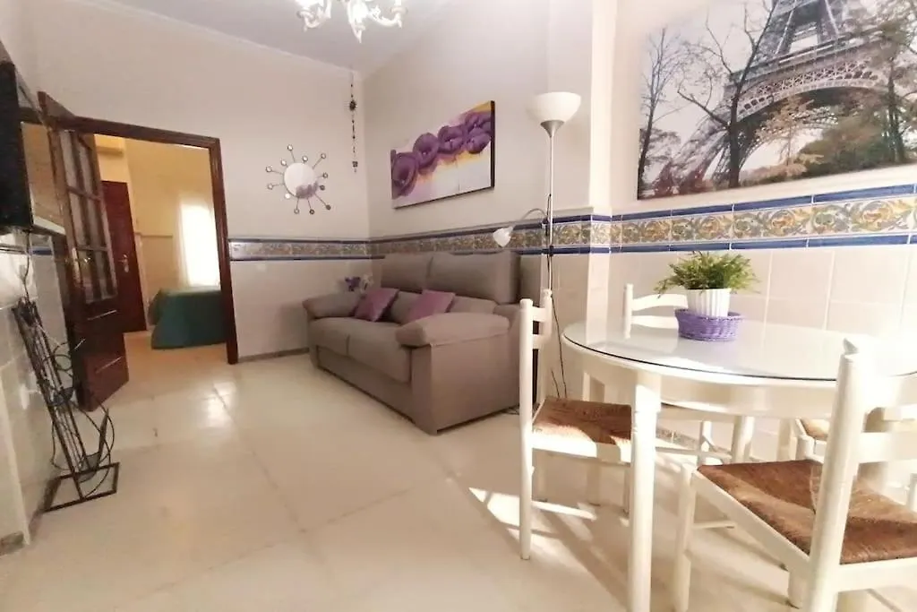 Tipico Y Pintoresco Patio De Vecinos, Con Encanto Sevilla Apartamento